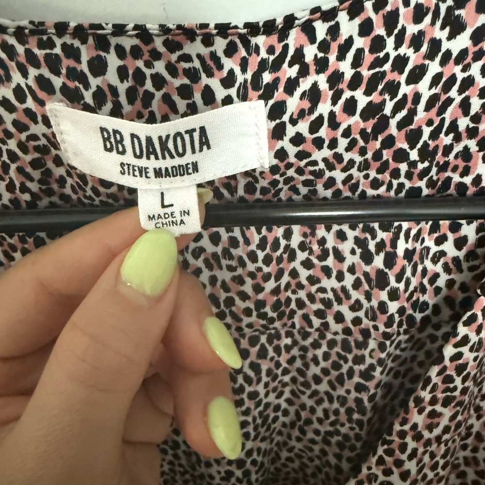 Steve Madden BB Dakota Printed Dress - Pink, black and white - Picture 5 of 5